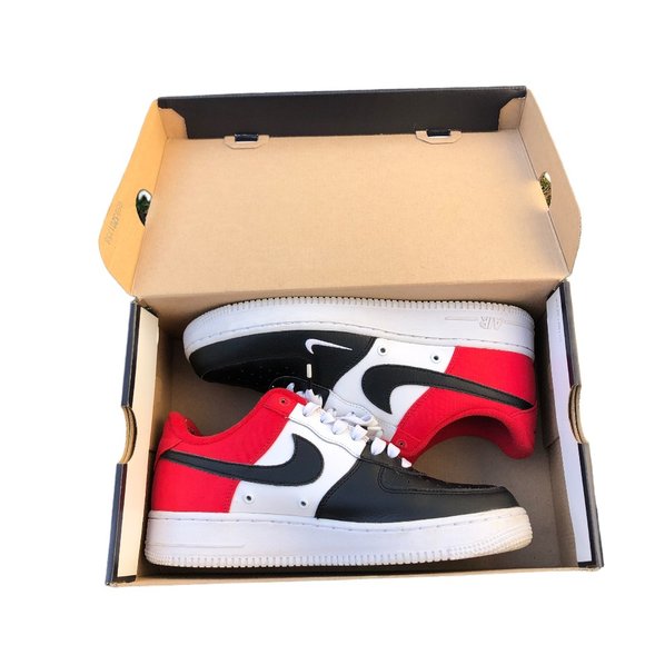 Nike Air Force 1 Low Black Toe (Mini Swoosh) - Picture 1 of 6